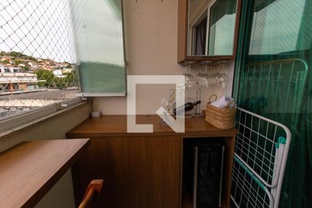 Sacada de apartamento à venda com 2 quartos, 58m² em Badu, Niterói