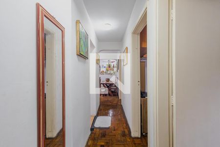 Corredor de apartamento à venda com 3 quartos, 72m² em Alto de Pinheiros, São Paulo