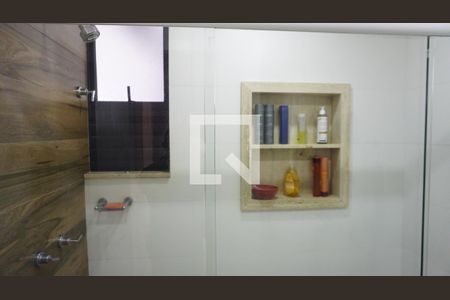 Apartamento à venda com 170m², 4 quartos e 2 vagasBanheiro Social