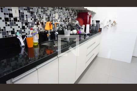 Apartamento à venda com 170m², 4 quartos e 2 vagasCozinha