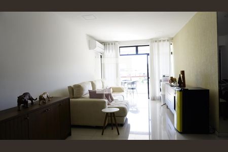 Apartamento à venda com 169m², 2 quartos e 2 vagasSala