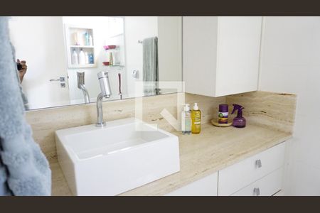 Apartamento à venda com 170m², 4 quartos e 2 vagasBanheiro - Suite 2