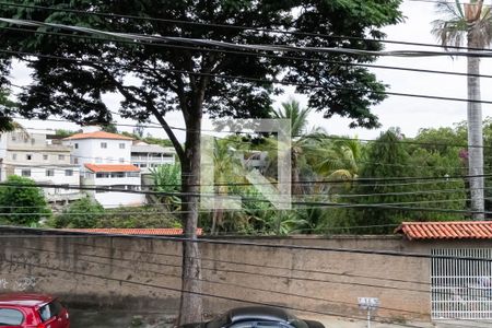 Casa à venda com 431m², 3 quartos e 2 vagasCasa 1 - Vista da varanda da sala