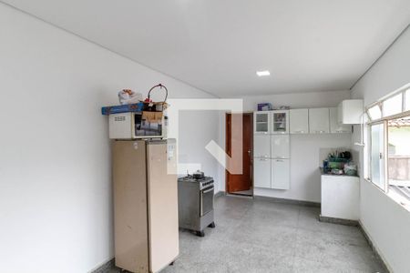 Casa à venda com 431m², 3 quartos e 2 vagasCasa 2 - Cozinha