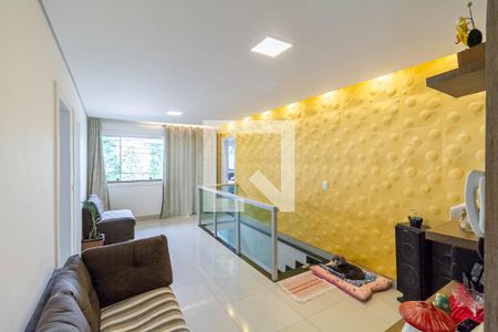 Casa 1 - Sala de casa à venda com 3 quartos, 431m² em Planalto, Belo Horizonte