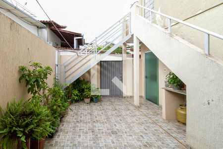 Casa à venda com 431m², 3 quartos e 2 vagasCasa 1 - Quintal