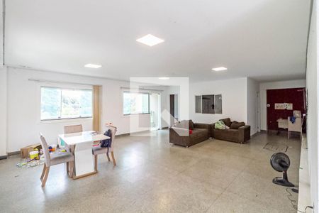Casa à venda com 431m², 3 quartos e 2 vagasCasa 2 - Sala