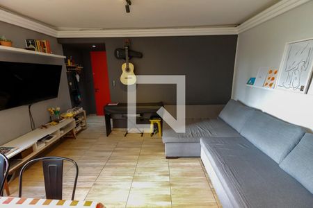 Sala de apartamento à venda com 3 quartos, 64m² em Vila Suzana, São Paulo