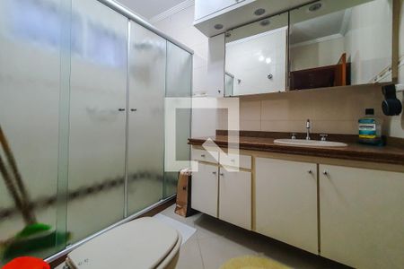 Casa à venda com 320m², 5 quartos e 4 vagasquarto 3 suite banheiro