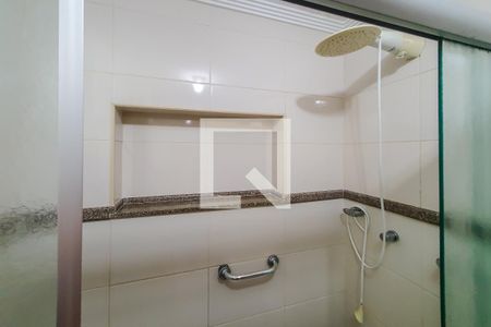 Casa à venda com 320m², 5 quartos e 4 vagasbanheiro