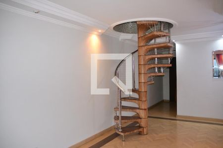 Apartamento à venda com 214m², 3 quartos e 4 vagas Apartamento à venda com 214m², 3 quartos e 4 vagasSala