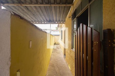 Área externa de casa para alugar com 2 quartos, 60m² em Campo Grande, Rio de Janeiro
