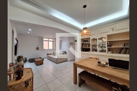 Sala de apartamento à venda com 1 quarto, 65m² em Laranjeiras, Rio de Janeiro