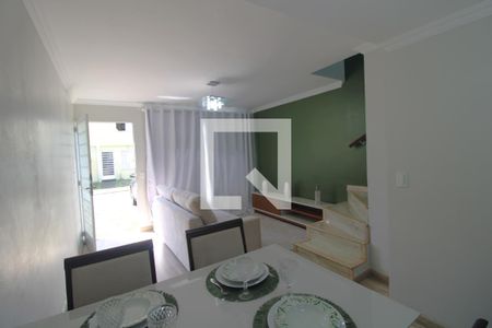 Sala de casa à venda com 2 quartos, 68m² em Pedreira, São Paulo
