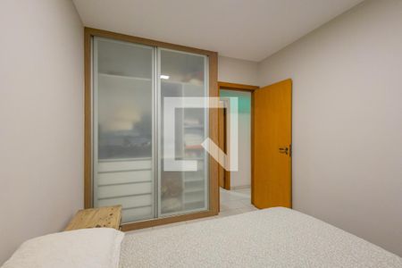 Apartamento à venda com 150m², 3 quartos e 2 vagasQuarto 2