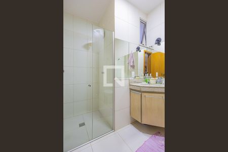 Apartamento à venda com 150m², 3 quartos e 2 vagasBanheiro 2