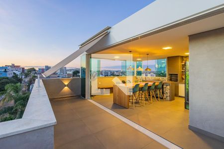 Apartamento à venda com 150m², 3 quartos e 2 vagasCobertura