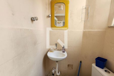 Apartamento à venda com 215m², 3 quartos e sem vagaBanheiro de serviço