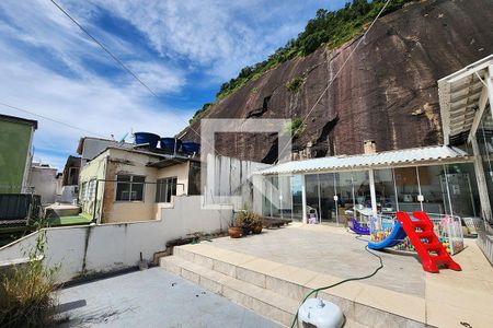 Apartamento à venda com 215m², 3 quartos e sem vagaTerraço