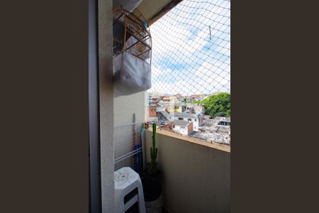 Sacada de apartamento à venda com 2 quartos, 48m² em Vila Carmosina, São Paulo