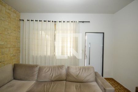Sala de casa para alugar com 3 quartos, 360m² em Centro, Belford Roxo