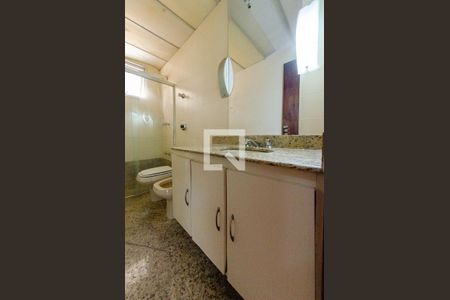 Apartamento para alugar com 170m², 4 quartos e 2 vagas Apartamento para alugar com 170m², 4 quartos e 2 vagasBanheiro