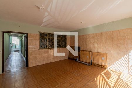 Casa à venda com 132m², 2 quartos e 2 vagas Casa à venda com 132m², 2 quartos e 2 vagasGaragem