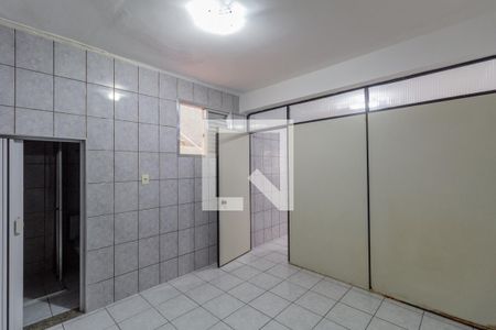 Casa à venda com 132m², 2 quartos e 2 vagas Casa à venda com 132m², 2 quartos e 2 vagasEdícula