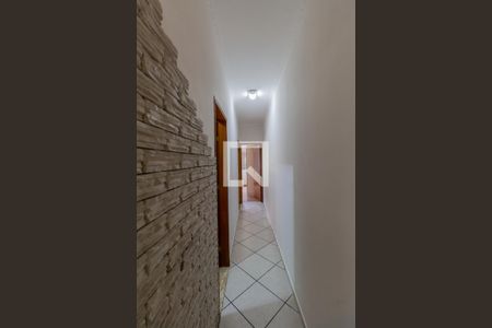 Casa à venda com 132m², 2 quartos e 2 vagas Casa à venda com 132m², 2 quartos e 2 vagasCorredor