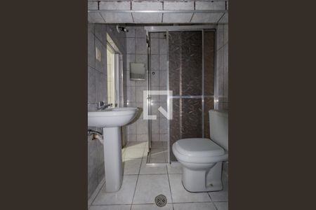 Casa à venda com 132m², 2 quartos e 2 vagas Casa à venda com 132m², 2 quartos e 2 vagasBanheiro Edícula