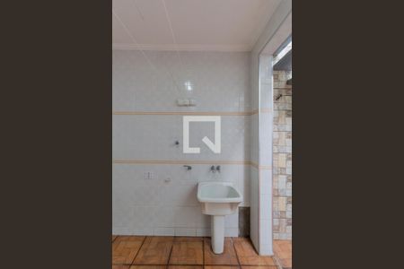 Casa à venda com 132m², 2 quartos e 2 vagas Casa à venda com 132m², 2 quartos e 2 vagasÁrea de Serviço