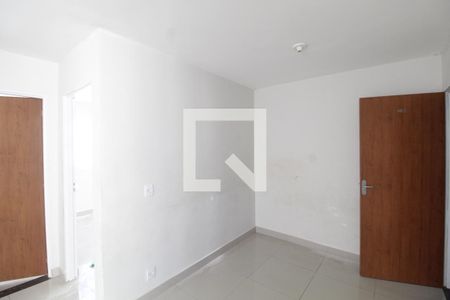 Sala de apartamento para alugar com 2 quartos, 48m² em Dona Zulmira, Uberlândia