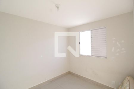 Quarto 2 - Suíte de apartamento para alugar com 2 quartos, 48m² em Dona Zulmira, Uberlândia