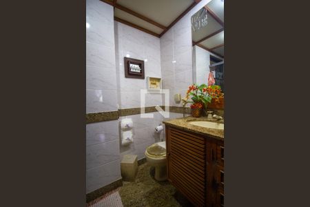 Apartamento à venda com 90m², 2 quartos e 1 vagaBanheiro Social