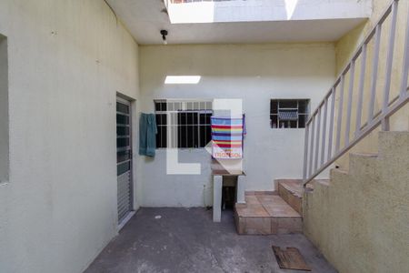 Casa à venda com 40m², 1 quarto e sem vaga Casa à venda com 40m², 1 quarto e sem vagaQuintal e Área de Serviço