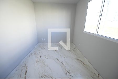Quarto 1 de apartamento para alugar com 2 quartos, 42m² em Setor Grajaú, Goiânia