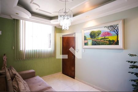Sala de apartamento para alugar com 2 quartos, 76m² em São Tomaz, Belo Horizonte