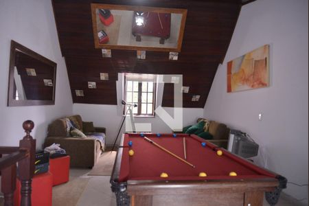 Casa à venda com 205m², 3 quartos e 3 vagasÁrea de lazer