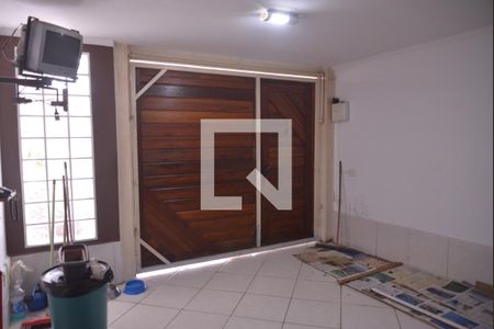 Casa à venda com 205m², 3 quartos e 3 vagasÁrea Externa