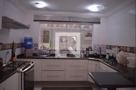 Casa à venda com 205m², 3 quartos e 3 vagasCozinha