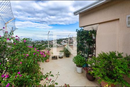 Apartamento à venda com 144m², 2 quartos e 1 vagaTerraço