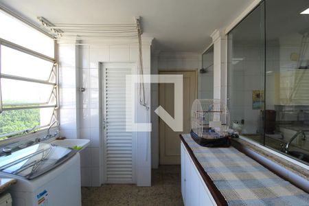 Apartamento à venda com 200m², 4 quartos e 2 vagasÁrea de Serviço