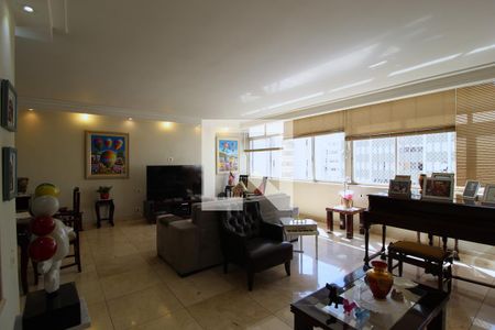 Sala de apartamento à venda com 4 quartos, 200m² em Itaim Bibi, São Paulo