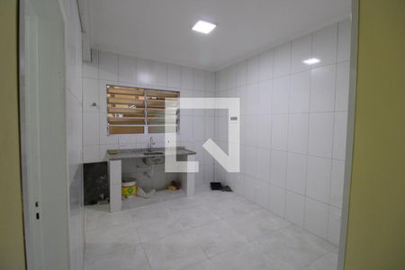 Sala de casa para alugar com 1 quarto, 70m² em Jardim Miriam, São Paulo