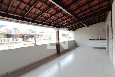 Apartamento à venda com 120m², 3 quartos e sem vagaCozinha e Área de Serviço