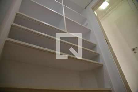 Apartamento para alugar com 139m², 2 quartos e 2 vagasCloset da suíte 2