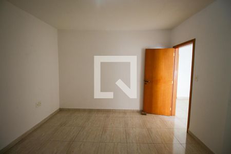 Quarto 1 de casa para alugar com 3 quartos, 250m² em Itaim Paulista, São Paulo