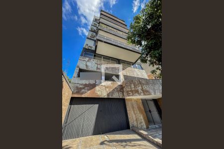 Apartamento à venda com 116m², 3 quartos e 2 vagasFachada