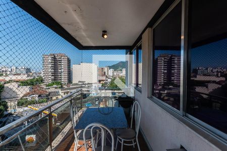 Varanda de apartamento à venda com 3 quartos, 116m² em Grajaú, Rio de Janeiro