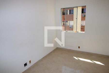 Quarto 1 de apartamento para alugar com 3 quartos, 60m² em Freguesia (jacarepaguá), Rio de Janeiro